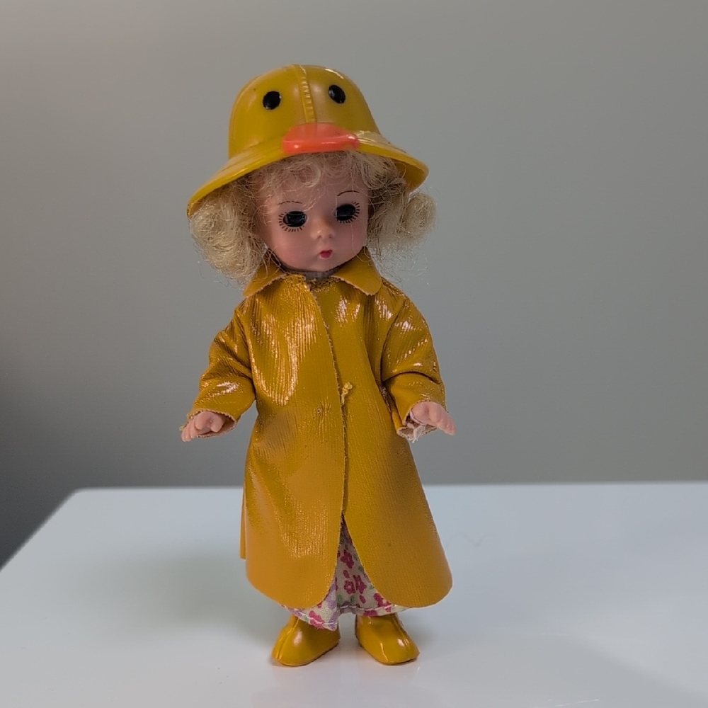 Madame Alexander Rainy Days Rain Suit Blonde Doll X McDonald's